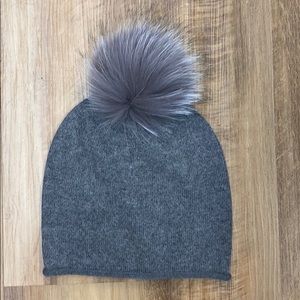 New gray cashmere and fox pompom slouch beanie